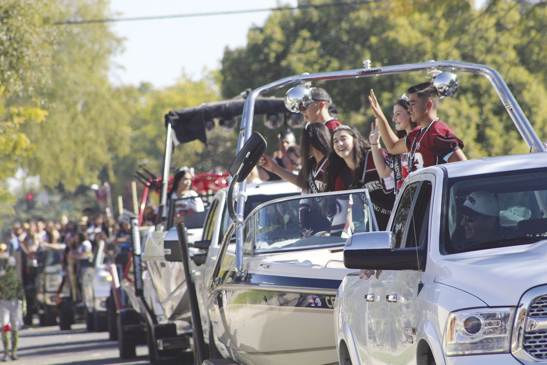 Colusa High Royalty Rolls Through Colusa